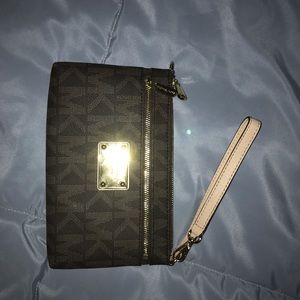 Brown Michael Kors wristlet